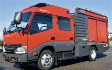 40 procentų lengvas! Nauji gaisriniai automobiliai, kuriuose naudojamos stikl...
